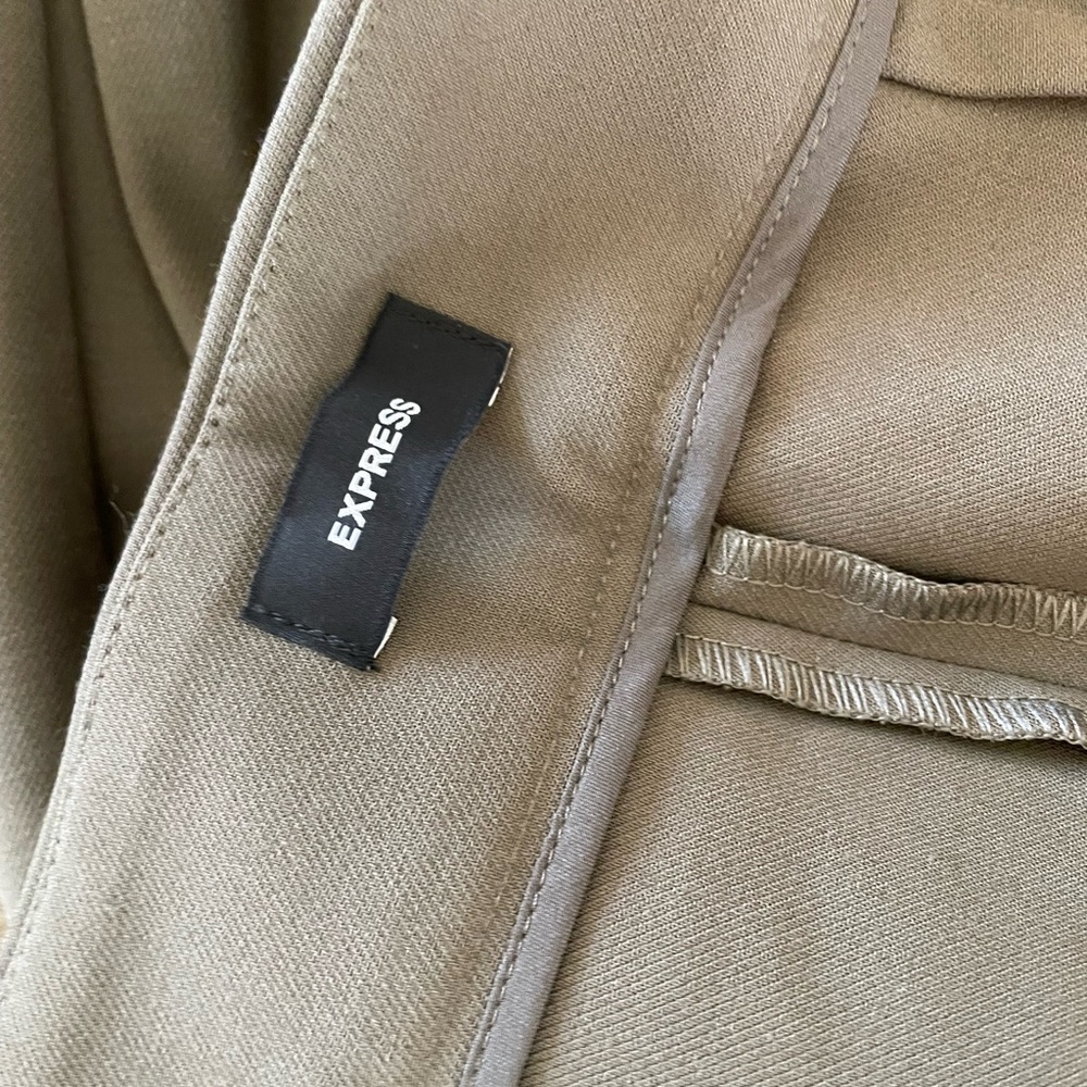 Express Olive Green Belted Cargo Pants - Picture 6 of 8